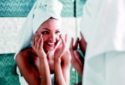 Anti-âge: ces soins naturels qui nous font du bien