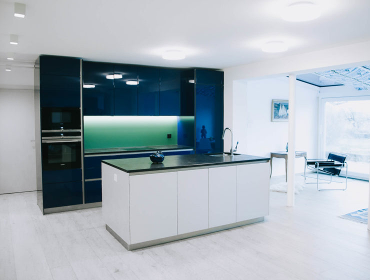 Cuisine moderne sur-mesure conçue par L’Agencerie avec des meubles Snaidero