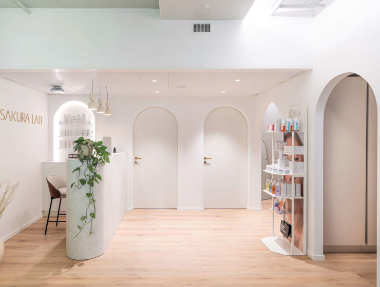 Sakura Lab, institut de beauté au Petit Lancy, proposant soins anti-âge, dermopigmentation, massages et cryothérapie dans une ambiance cosy.