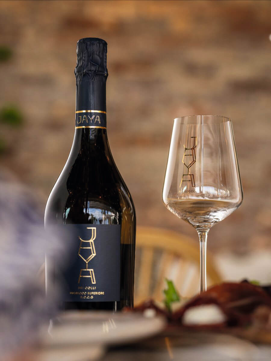 Bouteille de Prosecco JAYA dei Colli Superiore DOCG, vin mousseux italien élégant.