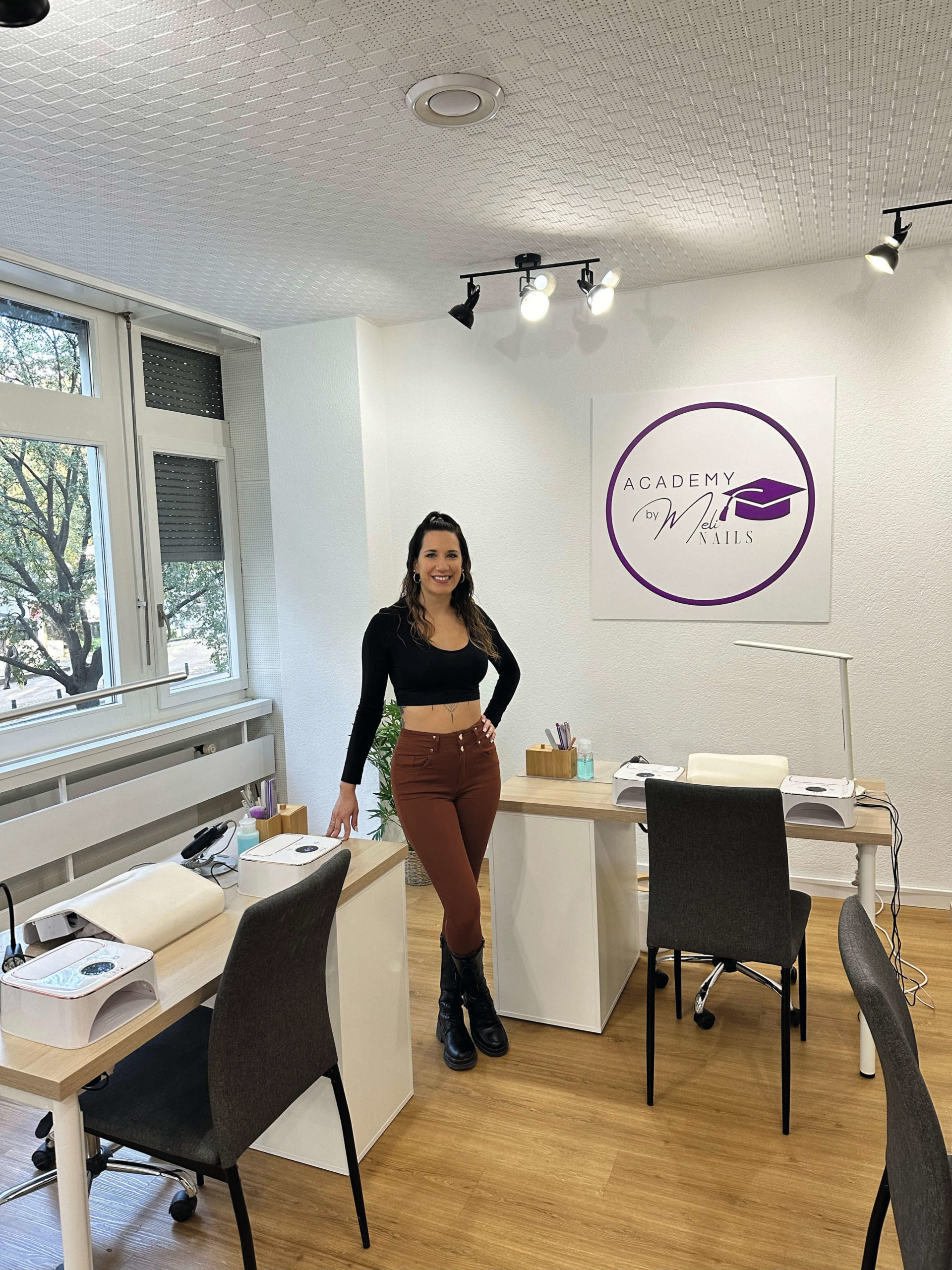 formation en onglerie chez Meli Nails à Sion – nail art et prothésie ongulaire