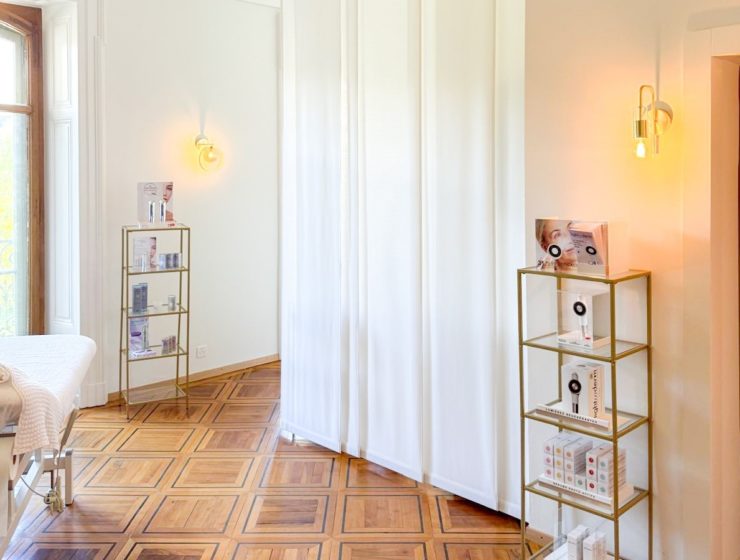 Cabine de soins haut de gamme chez SkinRiviera à Vevey, spécialisée en esthétique laser - Les bonnes adresses de Marie Claire Suisse - Koah Média