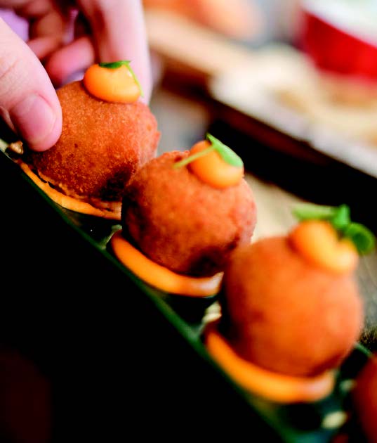 Tapas – bar à tapas espagnol à Sion, ambiance festive et saveurs authentiques