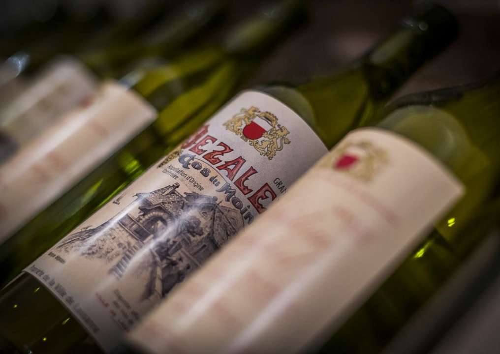Bouteilles Chasselas et Gamay des Domaines de la Ville de Lausanne, vignobles du Lavaux et Dézaley _ Manor local
