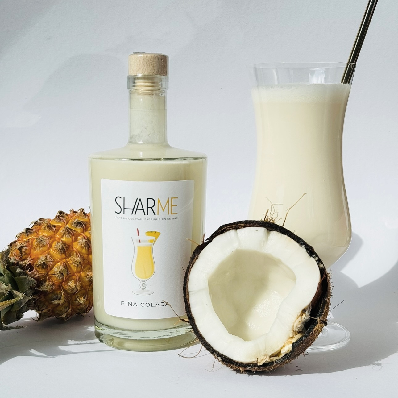 Cocktails Sharme prêts à déguster, flacons design fabriqués artisanalement à Gland - Manor Local
