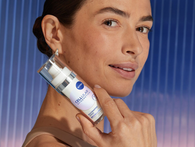 Peau lumineuse et repulpée après deux semaines d’utilisation du Sérum Rajeunissant NIVEA.